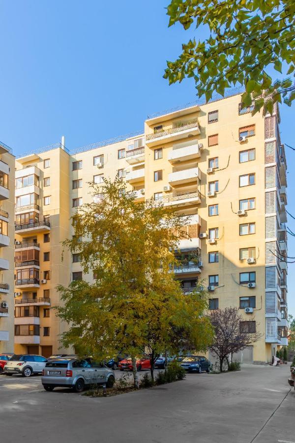 Lovely Apartment With City View Bucharest Exterior photo